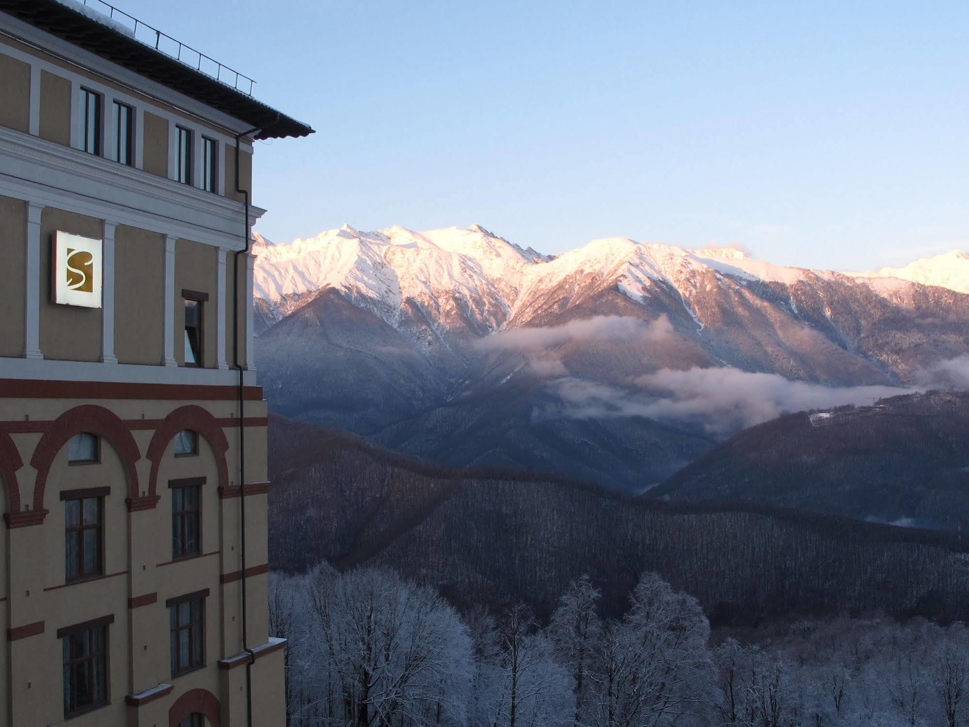 Novotel Resort Krasnaya Polyana Sochi Esto-Sadok Exterior photo